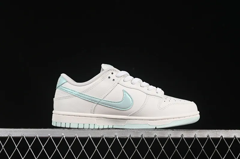 All Categories Nk SB Dunk Series Nk SB Dunk Low Low-top sneakers Nike SB Dunk Low Love Story Anniversary high-end customization Low-top casual sneakers WC2012-017